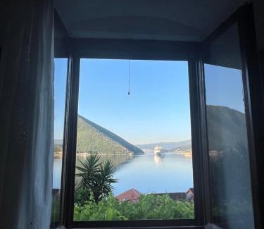 Perast Apartment | Be happy in Perast