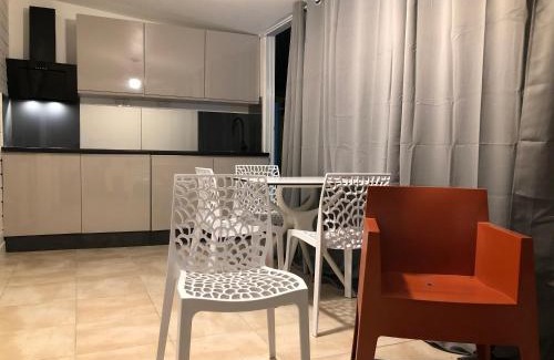 Sainte-Anne House | Be On The Beach