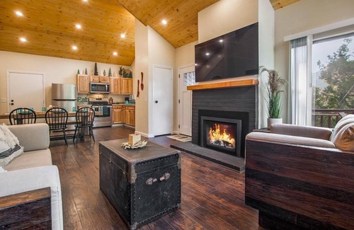 Fern Valley Cabin | Be Pine Vacation Home