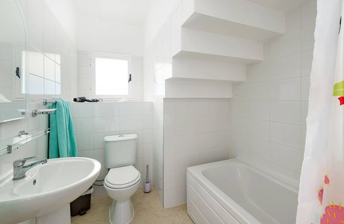 Kucukerenkoy Apartment | BE THE FIRST TO BOOK AND WIN A SPECIAL GIFT FROM US!!!