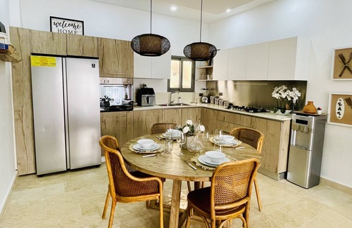 La Iglesia Apartment | Beach Access Apartment - Marenas in Amar'e Res.