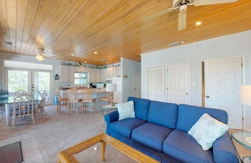 Treasure Beach Village House | Beach Access, Beach View, Pet Friendly, St George Plantation, Near Ocean