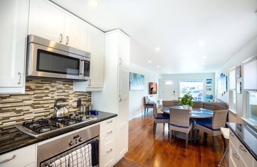 Belmont Shore House | Beach across the street, Alamitos Bay steps away! No hidden Fees!