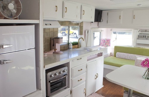 Port Bolivar House | Beach and Bird Watcher Paradise. Fully renovated 1972 Caveman Camper