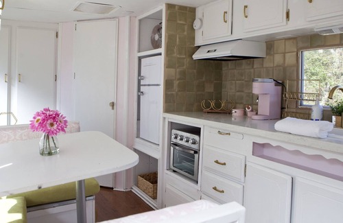 Port Bolivar House | Beach and Bird Watcher Paradise. Fully renovated 1972 Caveman Camper