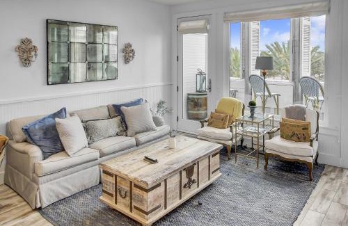Seaside Apartment | Beach and Gulf Views from the Center of Seaside! condo