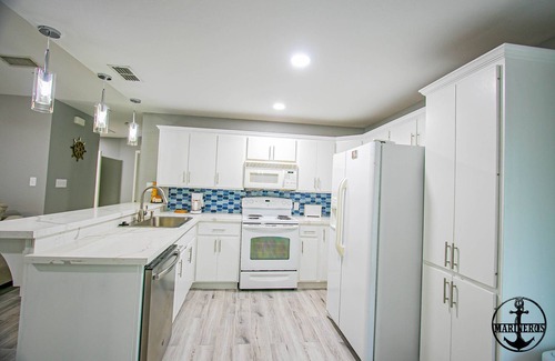 South Padre Island House | Beach and Pool time! Family- Friendly, Short Walk to Beach and Entertainment
