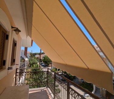 Ireon Apartment | Beach apartment next to the temple of Hera