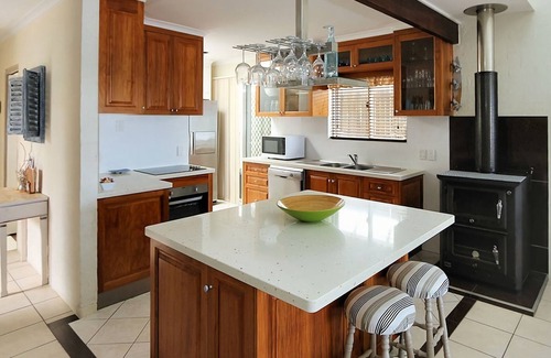 Bargara Apartment | Beach At Your Feet On Miller Street