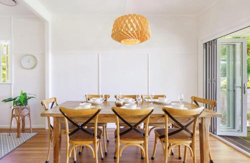 Moffat Beach House | Beach Bliss at Moffat Beach