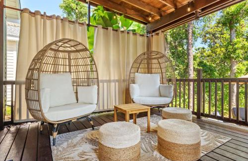 Panama City Beach House | Beach bliss awaits! - Beach, Pools, Tiki-Deck, Arcade, Putting green, Family Fun!