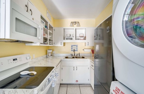 Panama City Beach Condo | Beach Bliss – Beachfront Living!