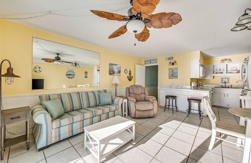 Panama City Beach Condo | Beach Bliss – Beachfront Living!