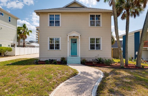 Jacksonville Beach Apartment | Beach Bliss II | 100yds to the beach