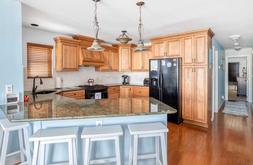 Wildwood Crest Apartment | Beach Block 3 Bedroom in WW Crest!