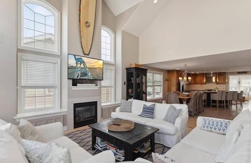 Townsend's Inlet House | Beach Block Single Family Home- Perfect Location!
