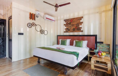 Saunta Vaddo Hotel | Beach Box By Nirvana Hotels