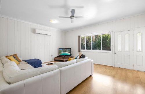 Hat Head House | Beach Break at Hat Head - 22 Bay St - No Sheets or Towels Provided