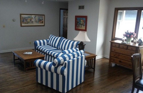 New Buffalo House | Beach Bum New Buffalo Michigan