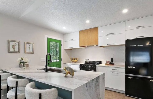 Jacksonville Beach House | Beach Bungalow, Walk to the Beach & 5 Minutes to Mayo