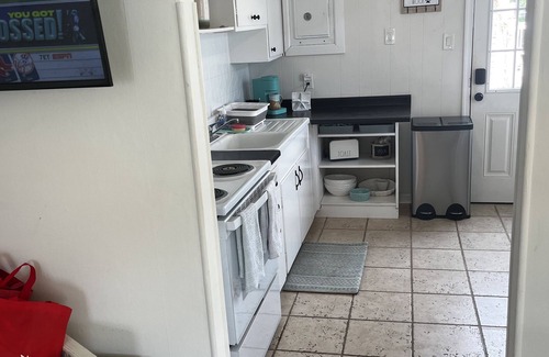 Brigantine House | Beach bungalow - 1.5 blocks to the beach - outdoor shower!