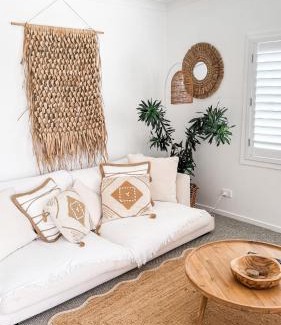 Meikleville Hill Apartment | Beach Bungalow Yeppoon