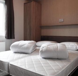 Petten Ski Chalet | Beach Chalet Tranquilo