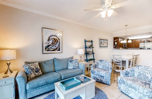 Fort Walton Beach Condo | Beach-Chic Condo On Okaloosa Island! Waterfall, Lazy River