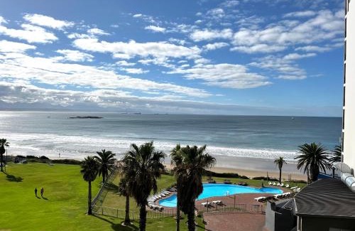 Mossel Bay Apartment | Beach Club 401