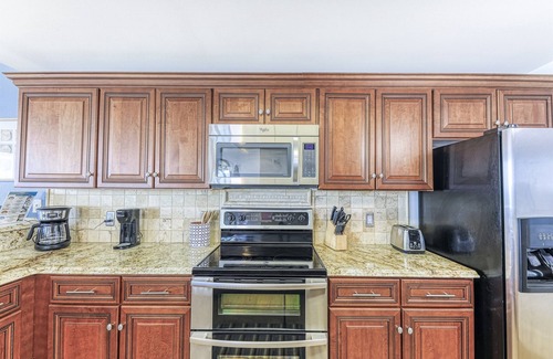 Fort Morgan Condo | Beach Club C1401 Luxury Condo K/K/K/QQ/Bunk-Beach-Pools - sleeps 12 in beds