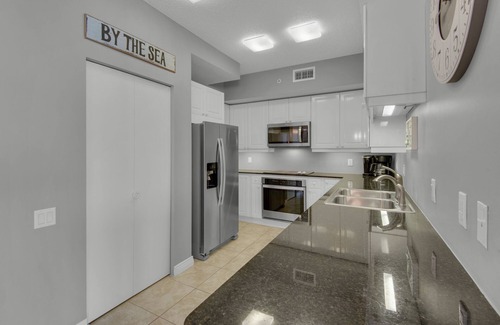 Navarre Beach Condo | Beach Colony 12D- 3BD/3BA Gulf Front Condo Navarre Beach!
