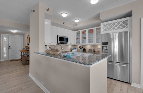 Navarre Beach Condo | Beach Colony East15A- 3BD/3BA Gulf front Navarre Beach Condo!