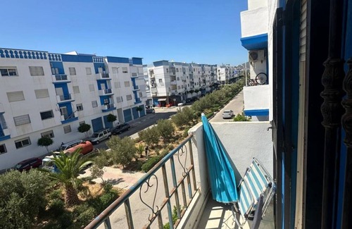Martil Apartment | Beach & Comfort Stay in Martil: Garden, Terrace, WiFi, Free Parking & 2BR Appt