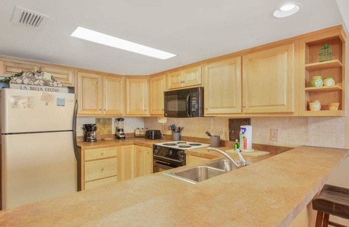 Orange Beach Condo | Beach condo on the white sands of Orange Beach