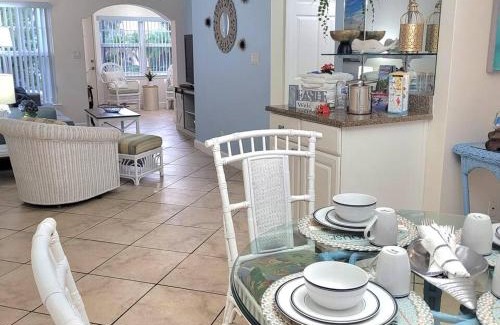 Indian Shores Apartment | Beach Condo