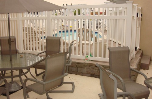 Seaside Heights Apartment | Beach Condo w/ In-Ground Pool, Seaside Heights, NJ (Sleeps 2)
