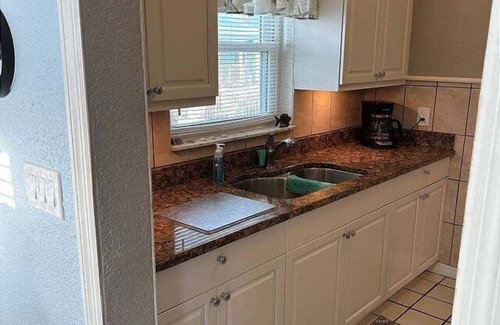 Clearwater Beach Condo | Beach Condo W/Heated Pool - Waterfront View, Steps to Sand - Coral Resort B-2