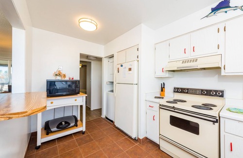 Ormond Beach Condo | Beach Condo with 3 pools, WiFi, and very private beach