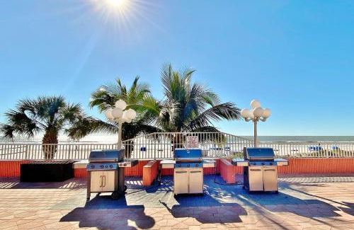 Indian Shores Apartment | Beach Cottage 1404