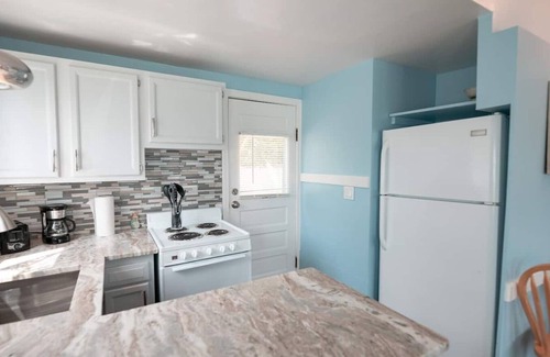 Dennis Port Cottage | Beach cottage, cute and cozy! Steps from the beach!