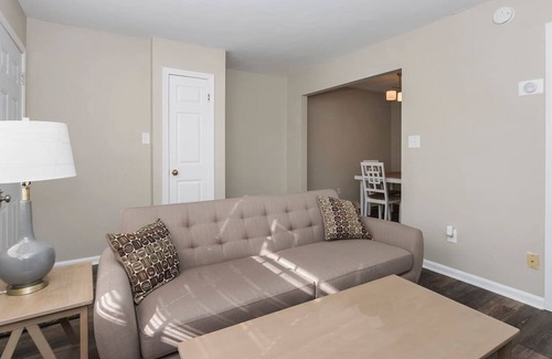 Bayview Apartment | Beach Cottage Sail Suite