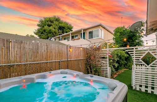 Ocean Beach House | Beach Cottage w/ Separate Casita & Private Hot Tub - Walk to Dog Beach & Dining