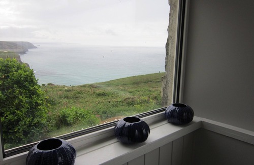 Porthtowan Cottage | Beach Cottage with amazing beach and sea views