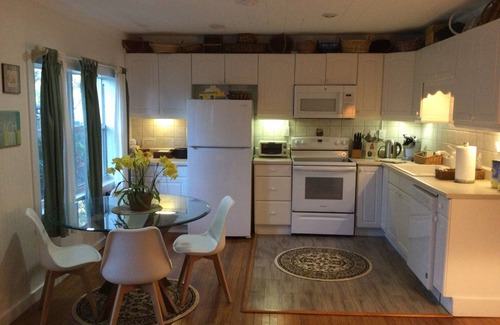 Juno Beach House | Beach Cottage with Private Beach Access