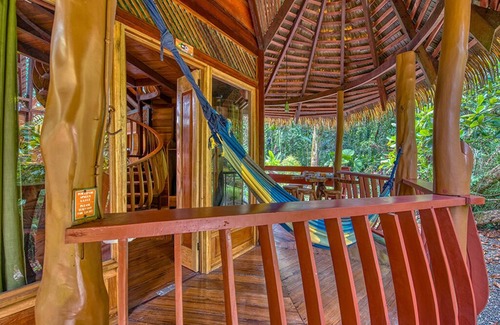 Chiguata House | Beach House located on beautiful Beach front property