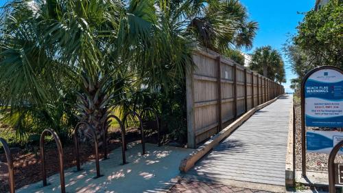Seacrest House | Beach Daze