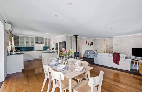 Dunsborough House | Beach Delight, Old Dunsborough