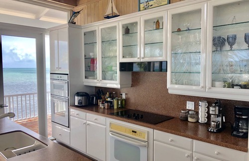 Islamorada House | Beach Dream House, relax and enjoy the clear waters of Islamorada FL