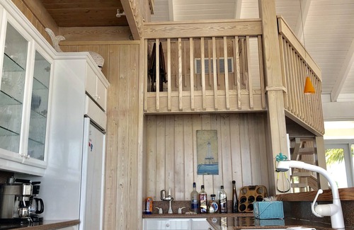Islamorada House | Beach Dream House, relax and enjoy the clear waters of Islamorada FL