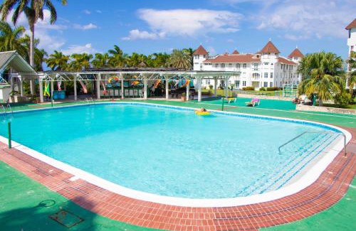 St.Bran's Burg Apartment | Beach Dreams at Seacastles